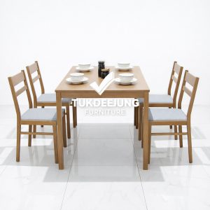 ชุดโต๊ะอาหาร Beta